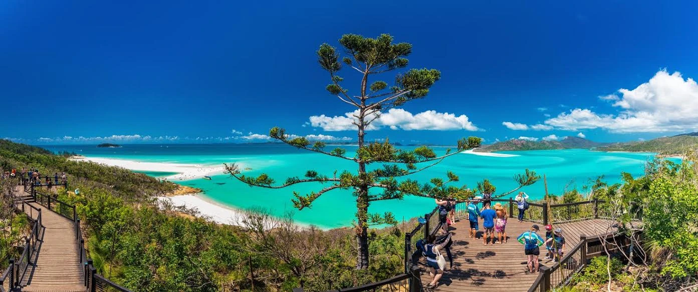 Visitors at the Hill Inlet lookout over Whitehaven Beach